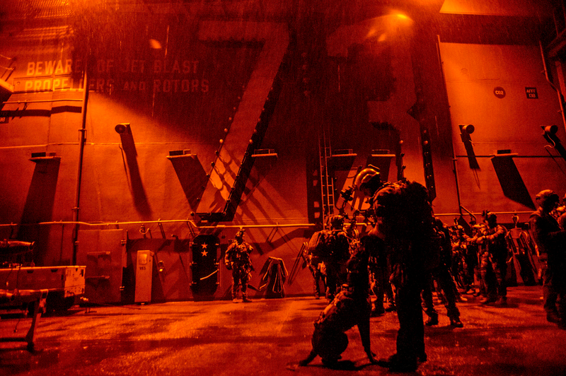 Illustration for article titled SEALs & MARSOC Units Conduct Training From The USS George Washington